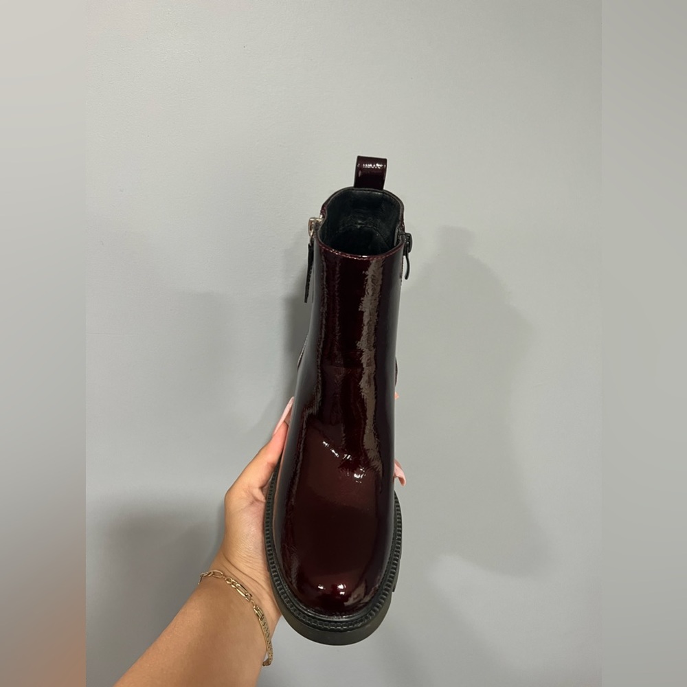 steve madden BRAND NEW booties - Picture 5 of 8